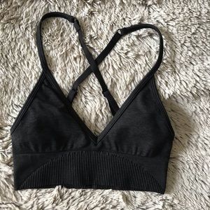 Lululemon black bra
